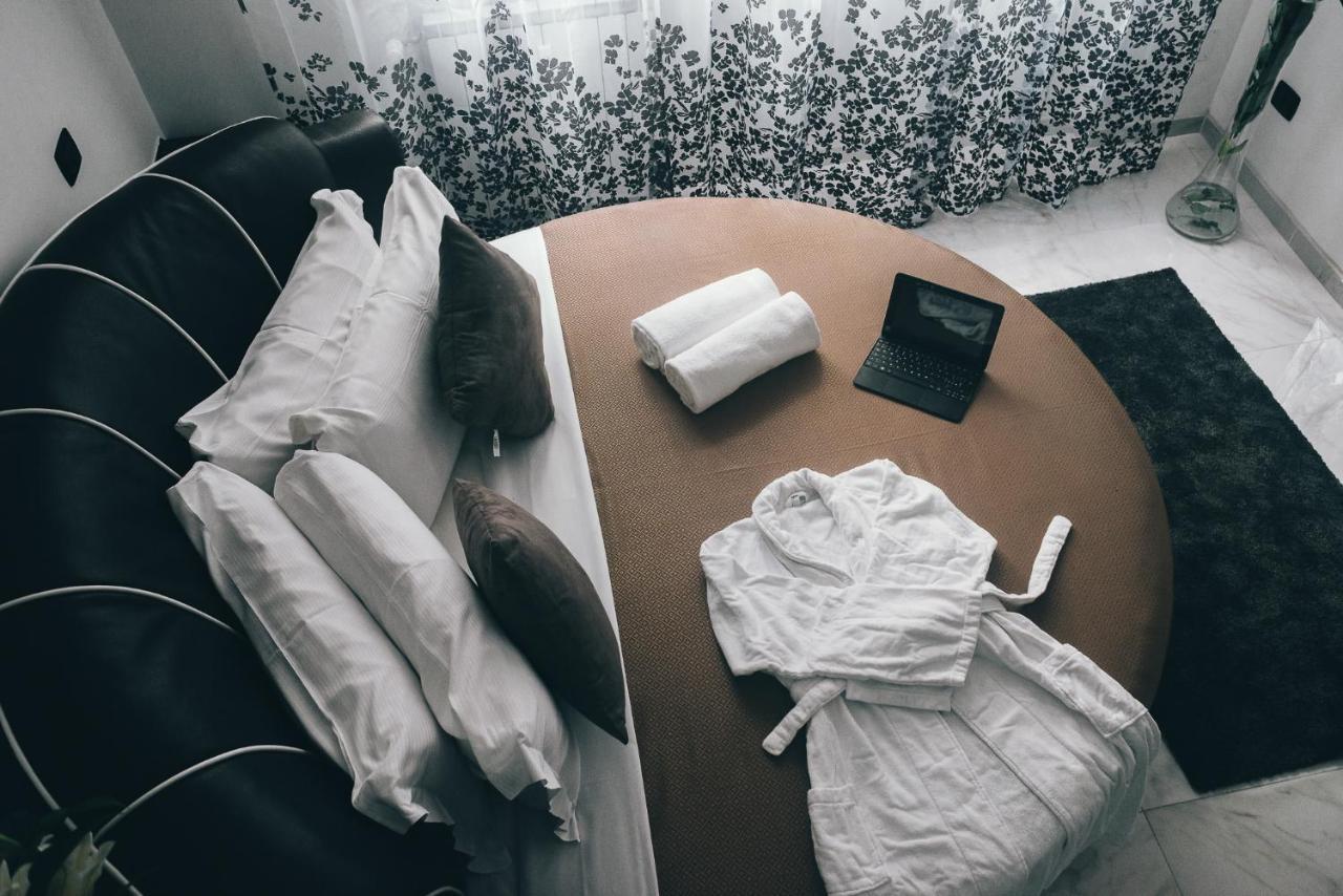 Gregorio VII Luxury Suites San Damaso Rome Extérieur photo